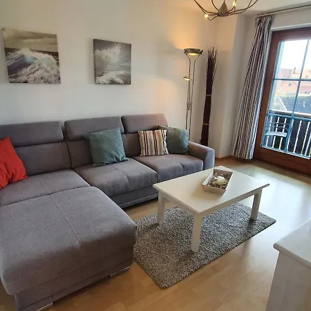 Ferienwohnung In Lemkenhafen For 2 Personen