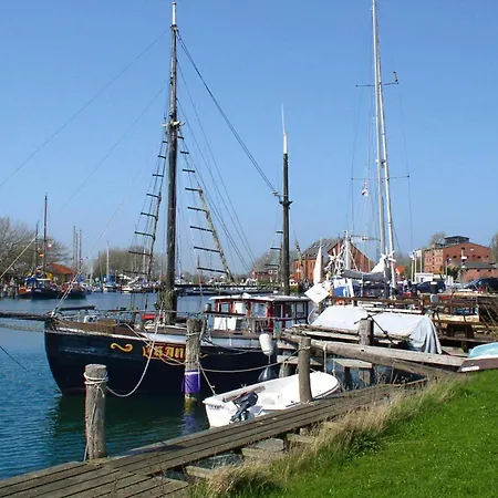 Ferienwohnung In Lemkenhafen For 2 Personen *