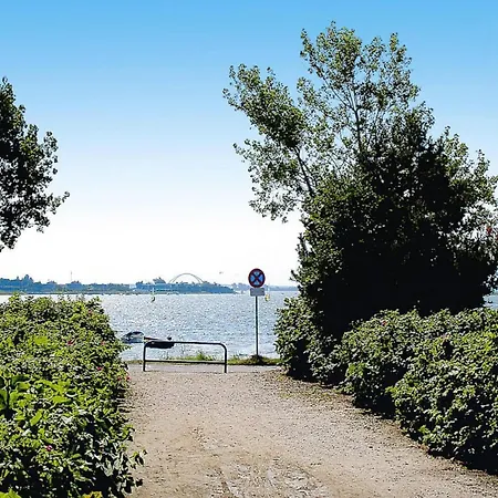 Ferienwohnung In Lemkenhafen For 2 Personen Daire *